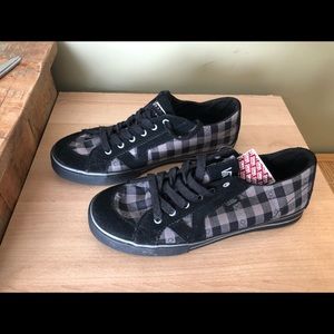 VANS Black and Gray Plaid Tory Lace Up Shoes.  Brand new, never worn.